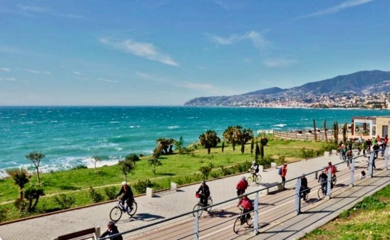 Casa Di Greta Lägenhet Sanremo Exteriör bild